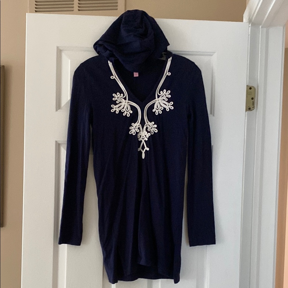 Lilly Pulitzer Navy Blue Hooded Dress with White Embroidery